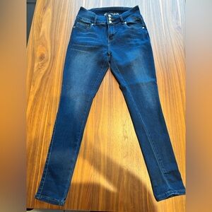 Benava blue jeans size 11
